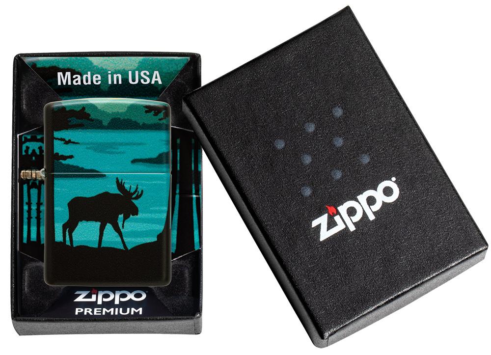 Me Landscape Design 540 Color Windproof Lighter in its packaging